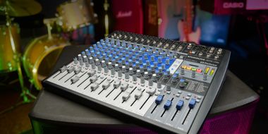 STUDIOLIVE AR USB - новые гибридные микшеры от PRESONUS