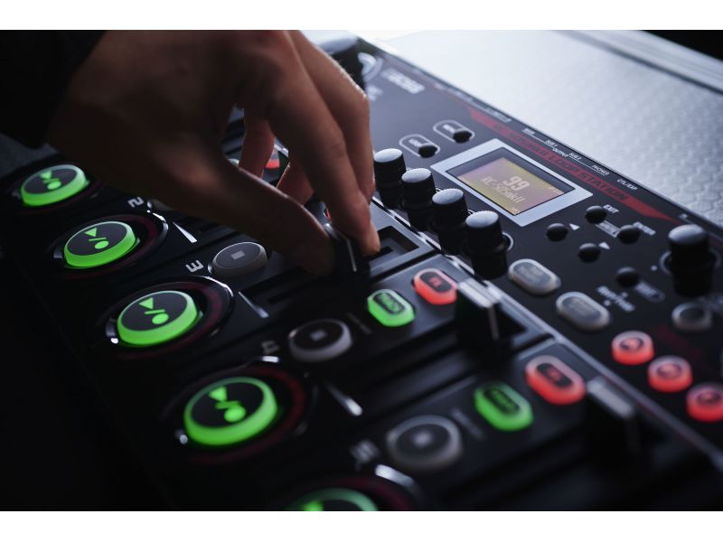 Купить BOSS RC-505MKII Процессор вокальный Loop Station