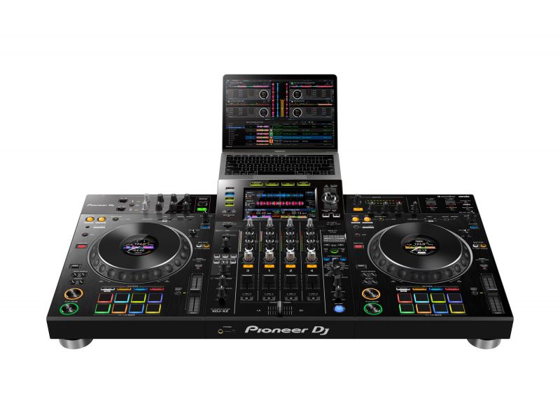 Купить Pioneer XDJ-XZ DJ-контроллер "все в одном"