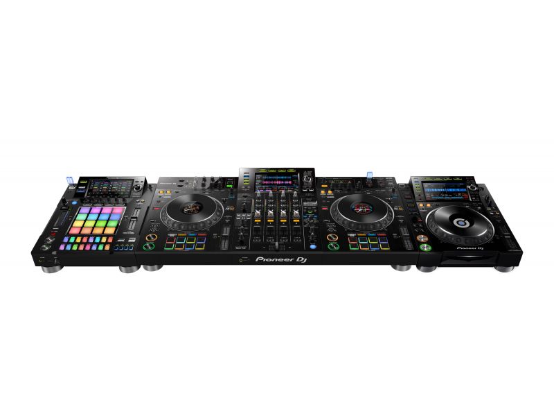 Купить Pioneer XDJ-XZ DJ-контроллер "все в одном"
