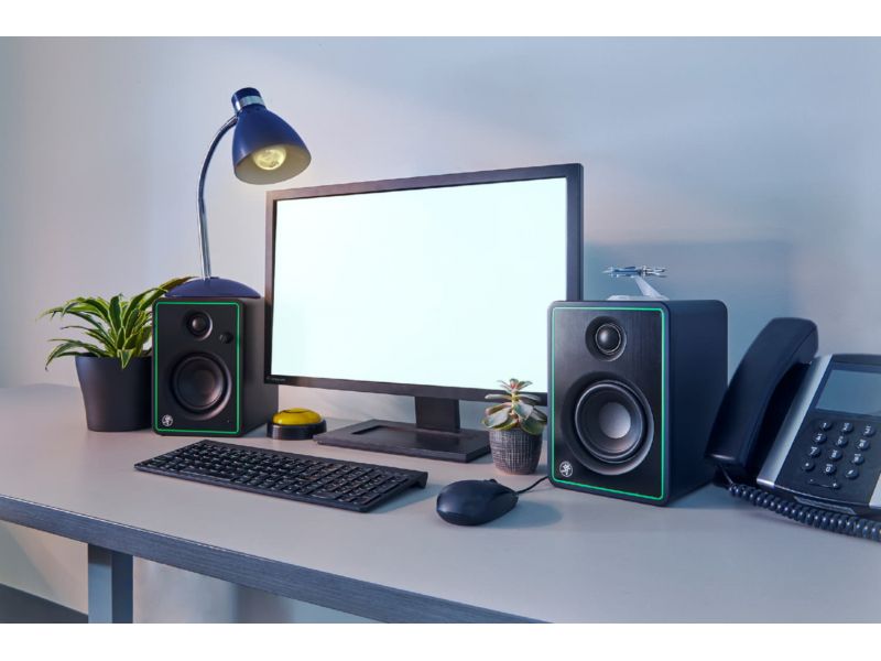 Купить MACKIE CR4-XBT Студийные мониторы (пара) с Bluetooth