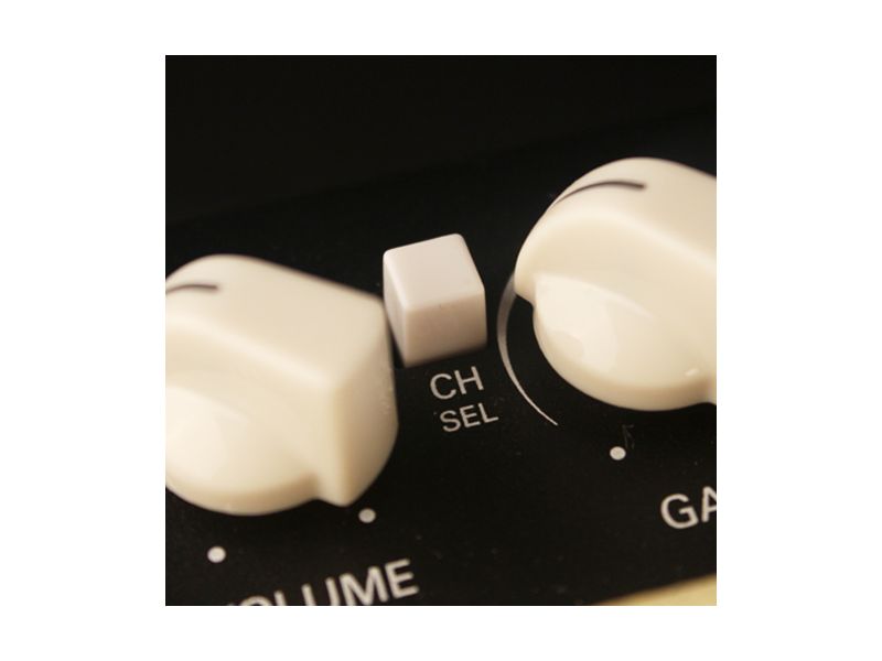 Купить Cort CM30R DR Комбоусилитель для электрогитары