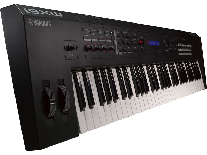 Купить Yamaha MX61 BLK Синтезатор миди-клавиатура