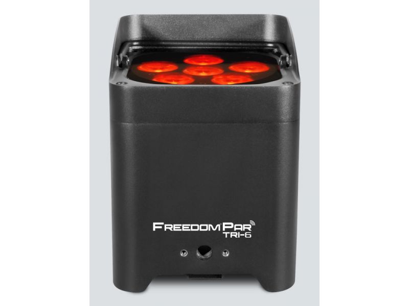 Купить CHAUVET Freedom Par Tri 6 Световой LED прожектор PAR